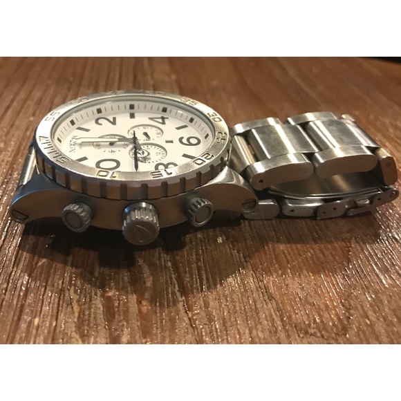 Nixon watches - Picture 3 of 3